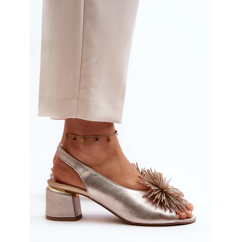 Lädersandaler Med Dekoration Laura Messi 2719 Guld gyllene 1