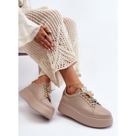 Sneakers i läder för kvinnor med dekorationer CheBello 4292 Beige 2