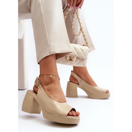 Zazoo 40376 Beige lädersandaler med massiva höga klackar 1