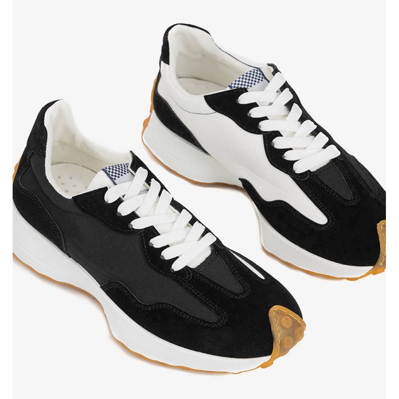 Svarta Dorolis sneakers för män 1