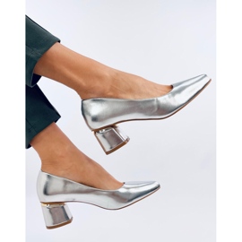 Shers Silver pumps med hög klack 1