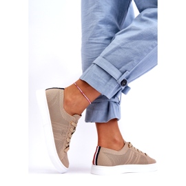 Sneakers med snörning för kvinnor Beige Etna 7