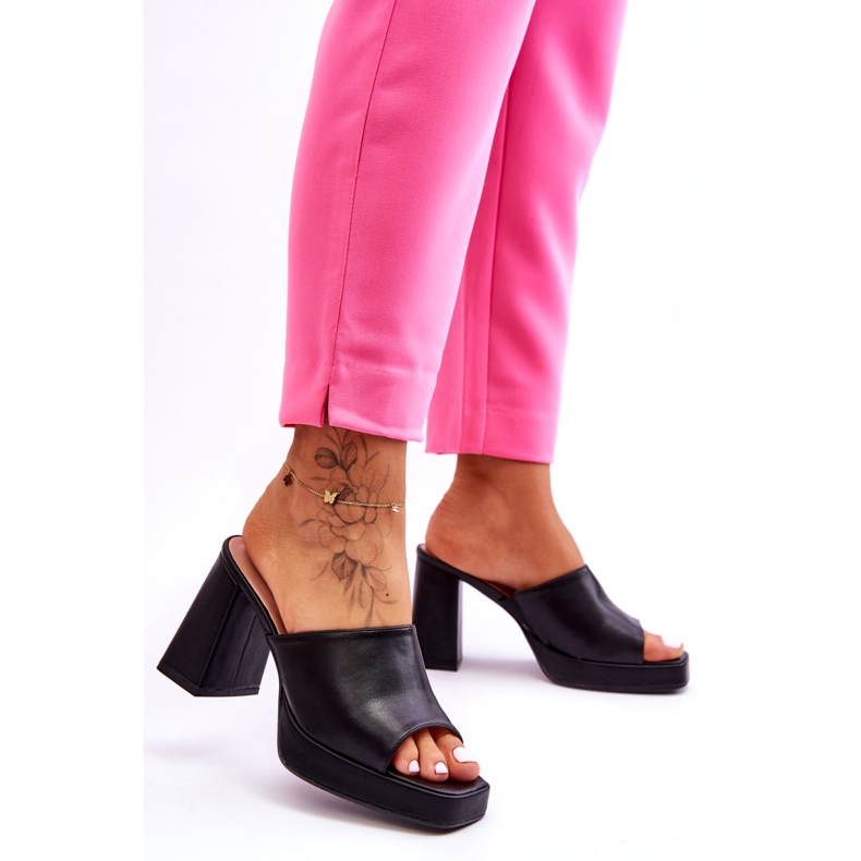 Sweet Shoes Svarta tofflor med hög klack i läder 6