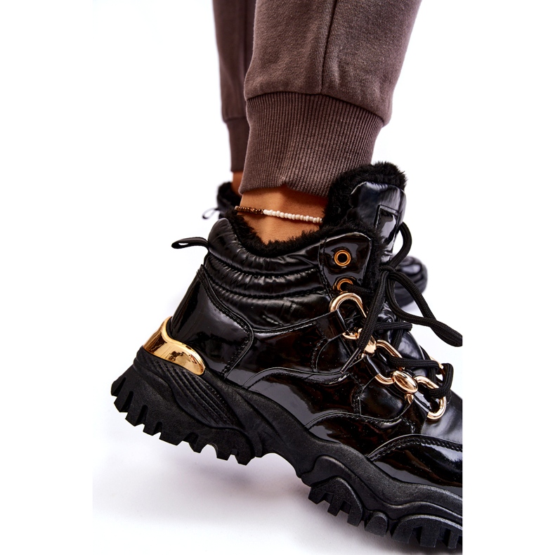 Kvinnors isolerade sportskor vandringsstövlar med en gyllene kedja svart 7