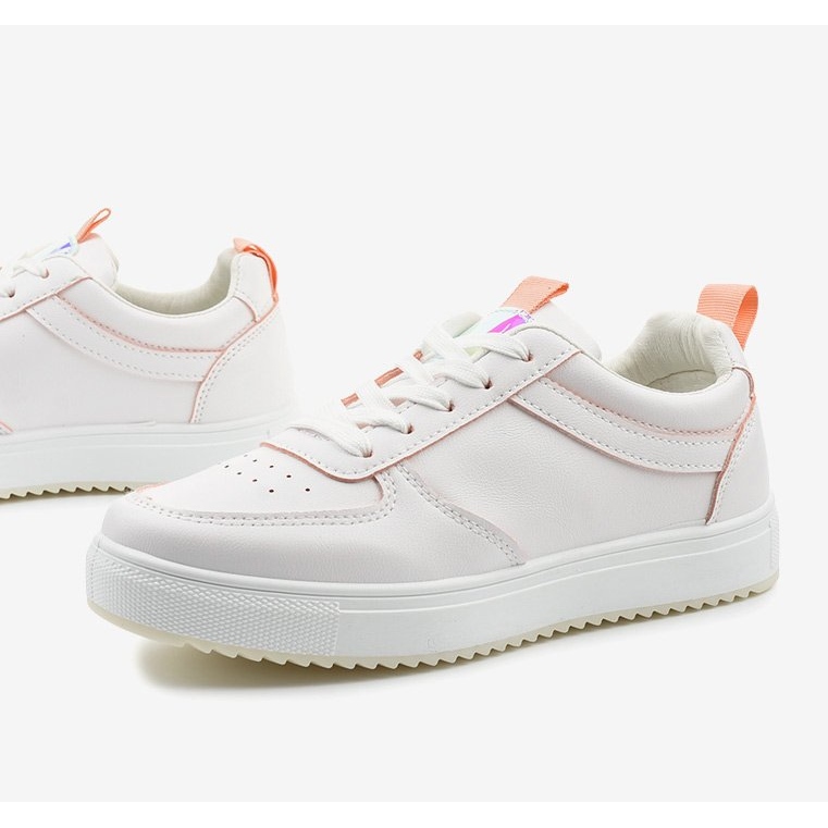 Vita sneakers med rosa skär KK-203 1