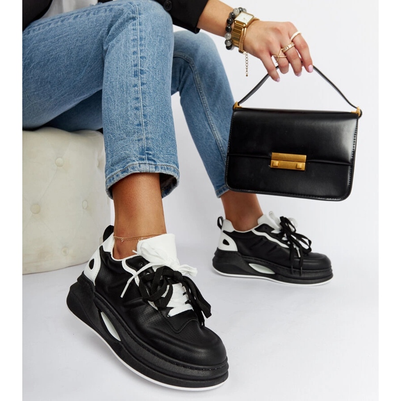 Svarta och vita Galdino sneakers 2