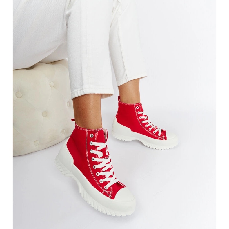 Röda Ronchis high-top sneakers 1