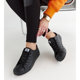 Kimberlee svarta sportsneakers 1