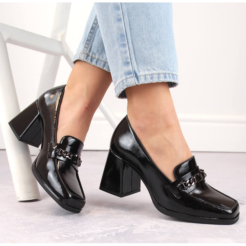 Damlackskor med dekorativ klack, svart Potocki 12322 beige 1