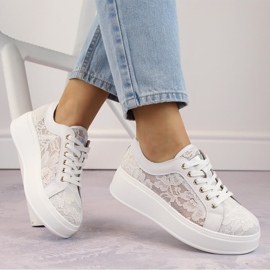 Plattsportskor med spets för kvinnor, vita S.Barski HY025 1