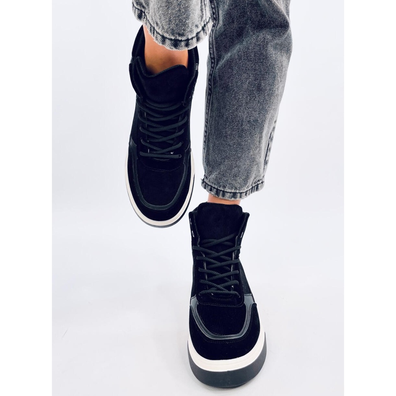 Riess Black high-top sneakers svart 1