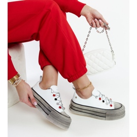 Vita sneakers på GOE NN2N4054-plattformen 1