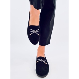 Saras Svarta mockasiner i mocka för kvinnor 1