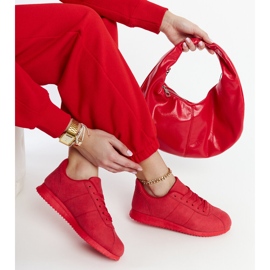 Noorah röda sportskor 1