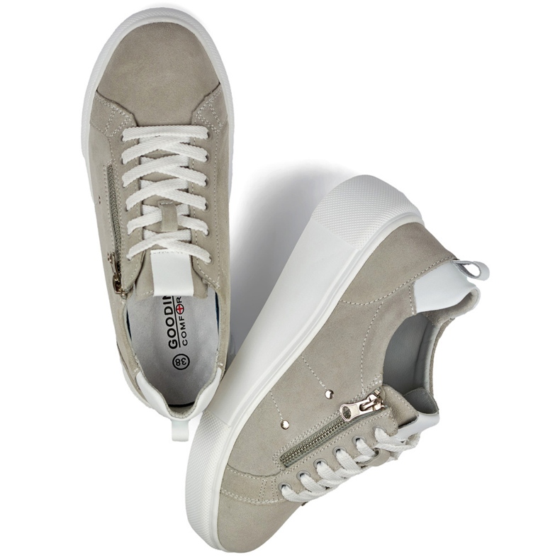 Sportskor i grått läder 1