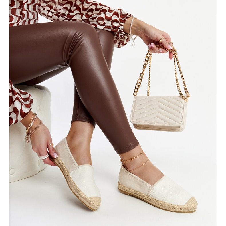 Ljusa beige espadrillor med glans på Ming-plattformen 1