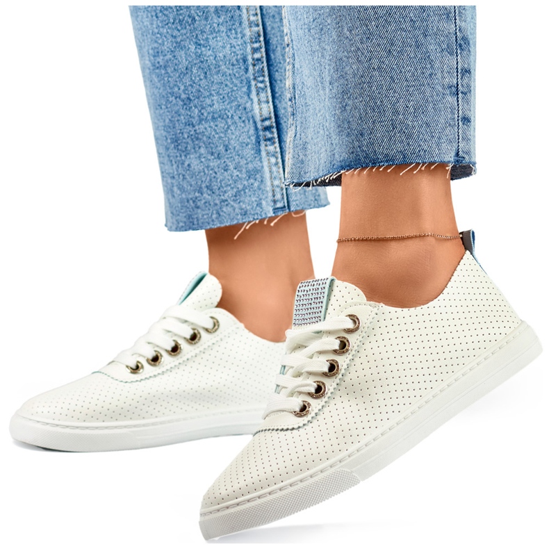 Vita genombrutna sneakers, genombrutna sneakers för kvinnor 1