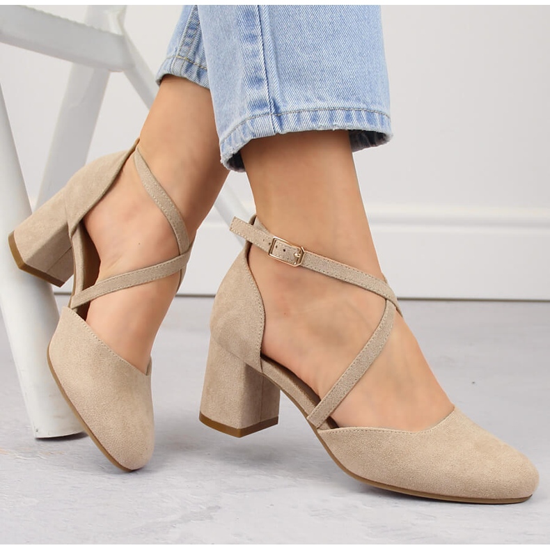 Eleganta damsandaler i mocka på hög klack, beige Potocki SZ12341 1