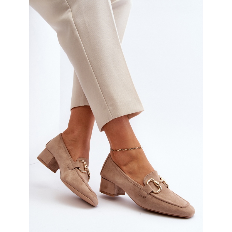 Beige blockklackpumpar med dekoration Dolvira 1