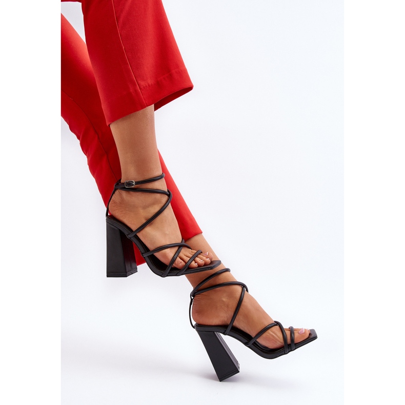 Fashionabla svarta Josette sandaler med hög klack 1