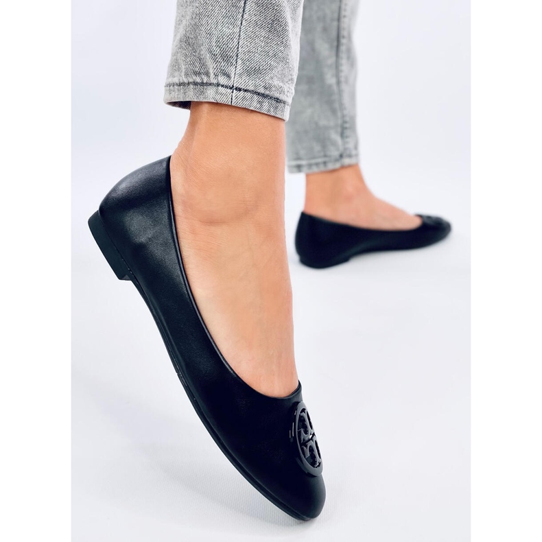 Eleganta Irvina Black balettlägenheter svart 2