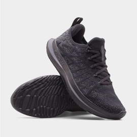 Under Armour Velociti 3 M skor 3026117-001 svart 2