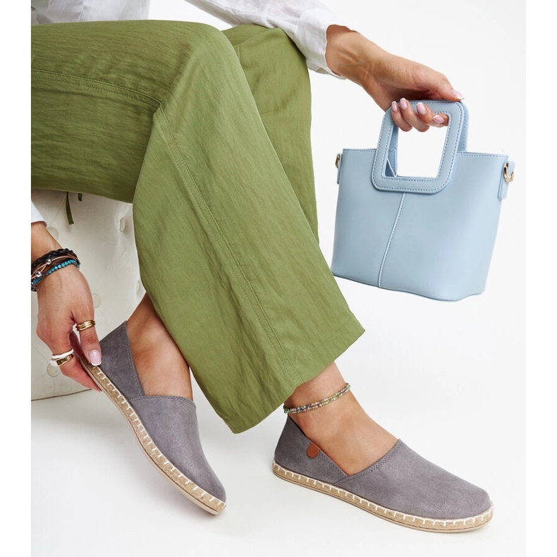 Gråa Gimja sneakers 1