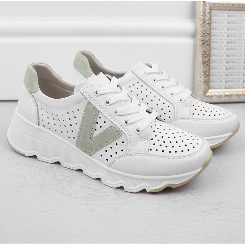 Genombrutna sportskor i läder för kvinnor, vita Vinceza 7875 1