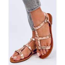 Sandaler med Neha Champagne nitar rosa 2