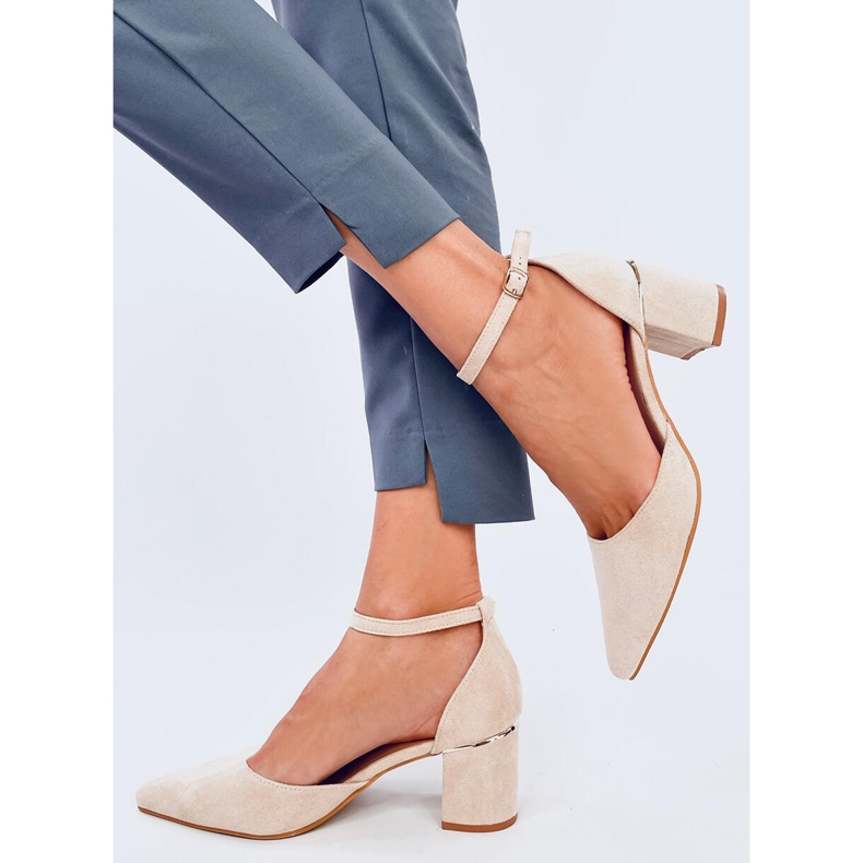 Harroi Beige pumps med ankelband 2