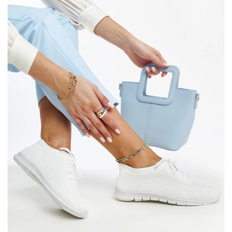 Zahira sneakers i vitt tyg 1