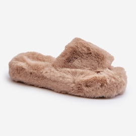 Beige pälstofflor för kvinnor Stepia 1