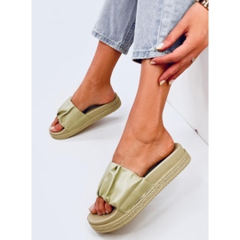 Atissa Green damtofflor grön 2