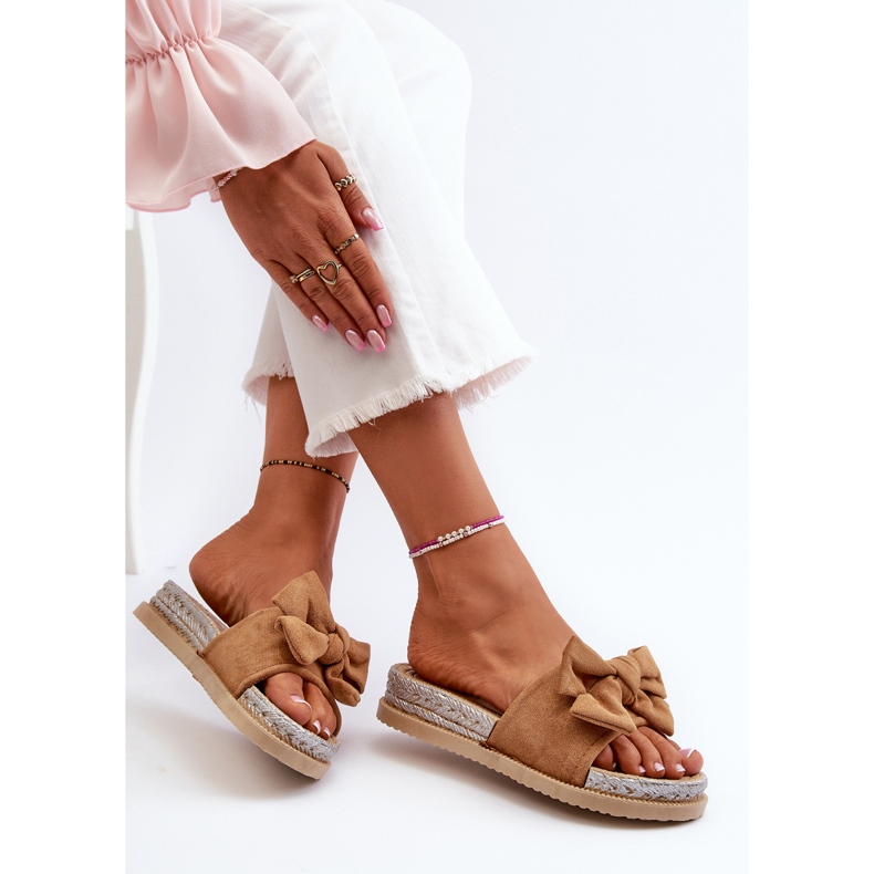 Camel Aflia-plattformsflip-flops för damer med rosett brun 1
