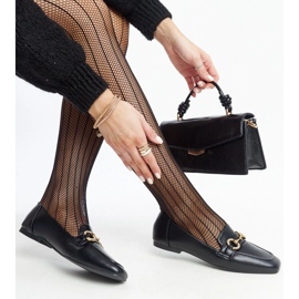 Svarta mockasiner med Areebah-spänne 1