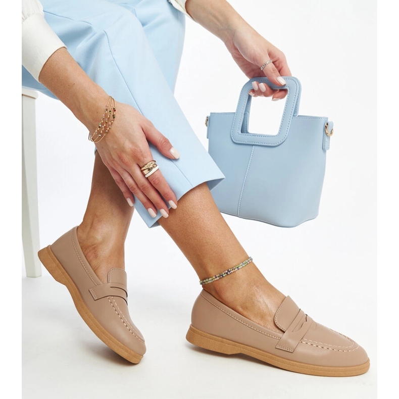 Bruna klassiska Nawrah mockasiner 1