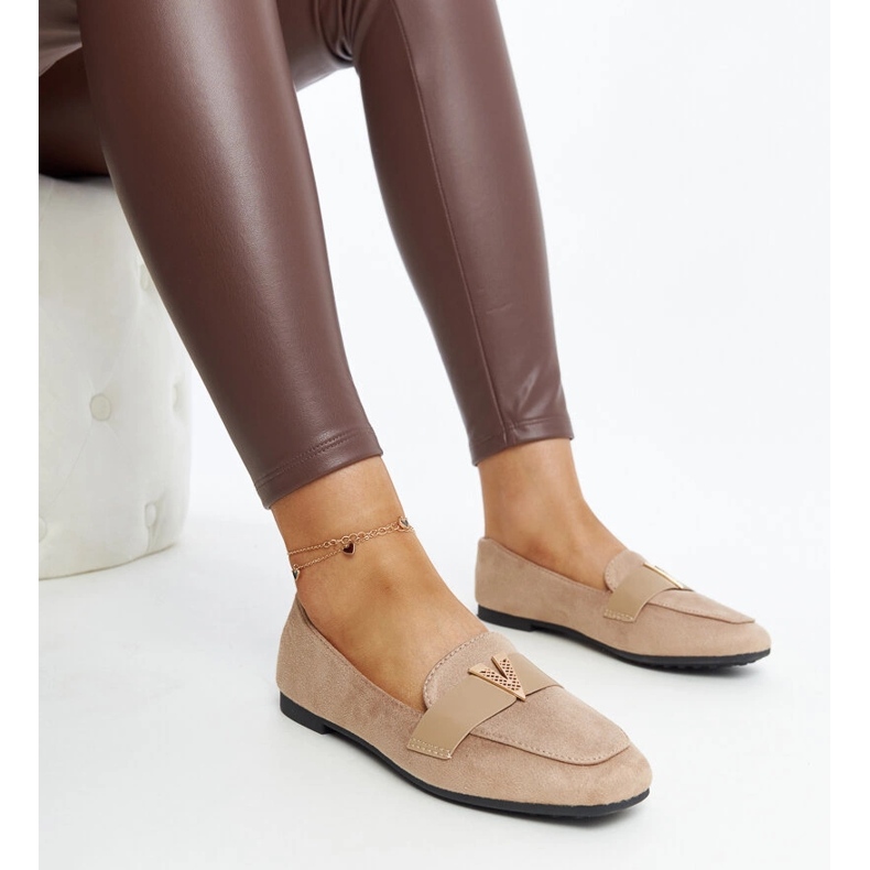 Bruna mockasiner med Namal-dekor 1