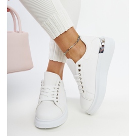 Vita Meriana sportskor 2