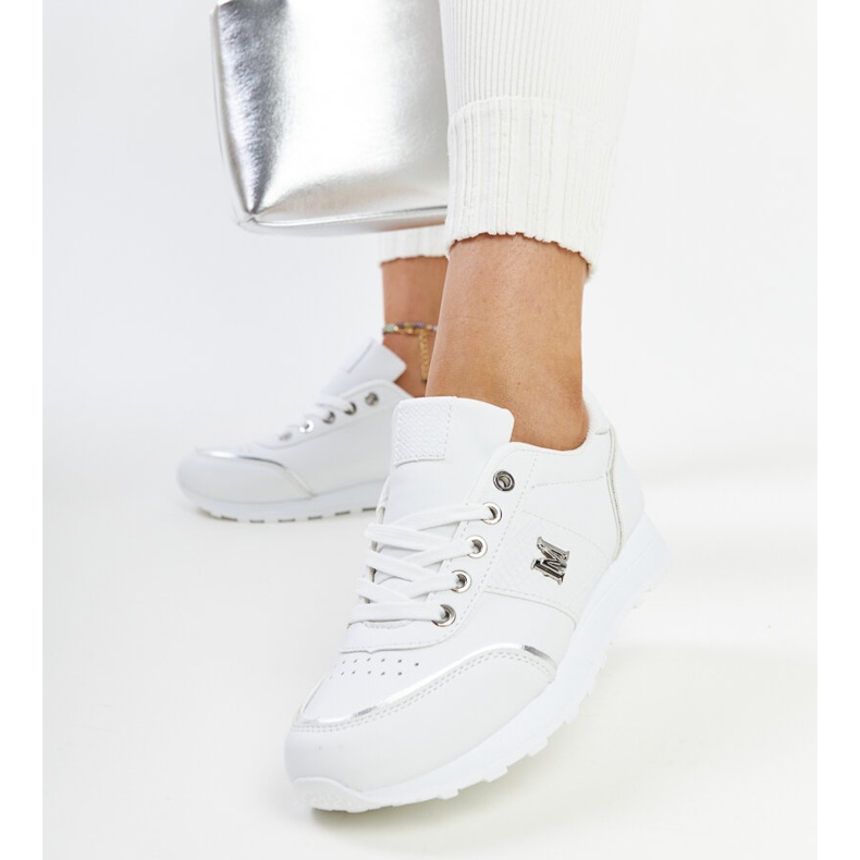 Vita sneakers med tjock Kincheloe-sula 2