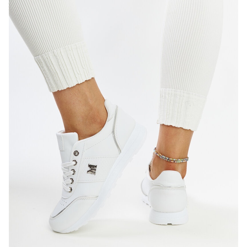 Vita sneakers med tjock Kincheloe-sula 1