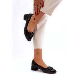 Vinceza Lackläderpumpar med rosett på block, svarta 4