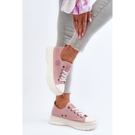 Sneakers för kvinnor på en massiv sula Big Star NN274129 Rosa 10