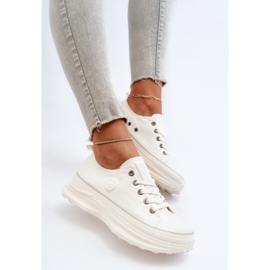 Sneakers för kvinnor på en massiv sula Big Star NN274126 Vit 1