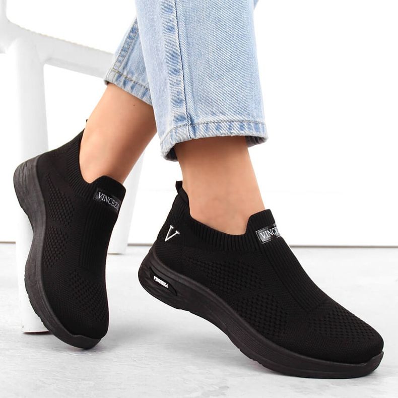 Svarta slip-on sportskor för kvinnor Vinceza 13592 1