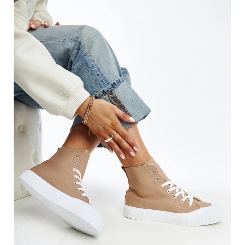 Bruna höga Vinka sneakers 1