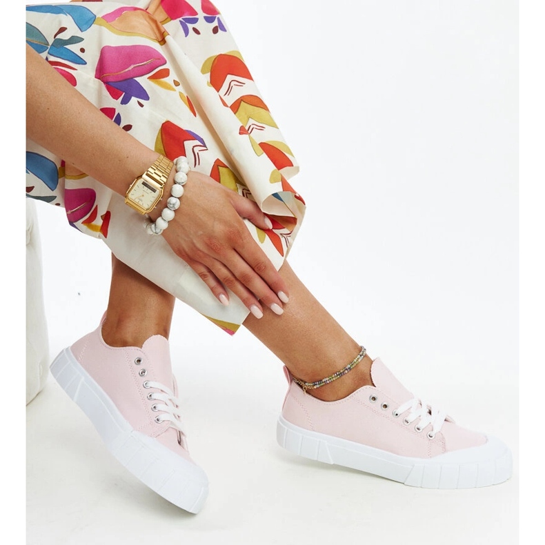 Eduards rosa tyg sneakers 1