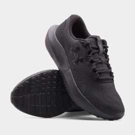 Under Armour Surge 4 löparskor 3027000-002 svart 1