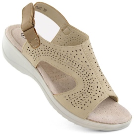 Genombrutna sandaler med kardborre Potocki W WOL239 beige 1