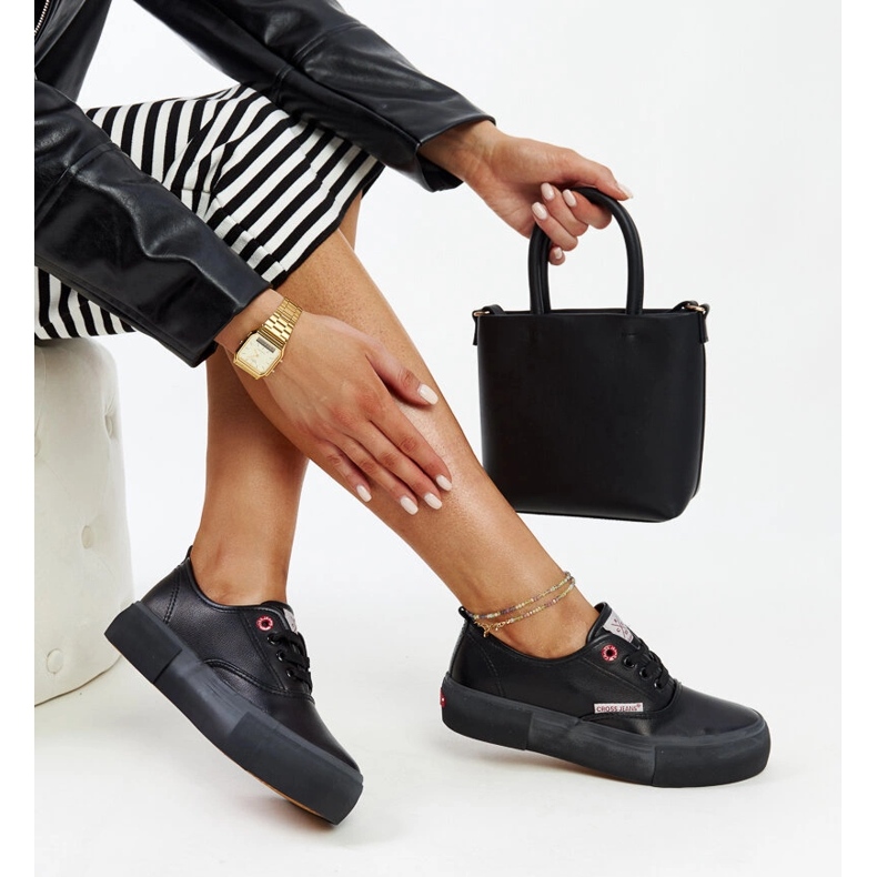 Svarta Cross Jeans -sneakers för kvinnor 1