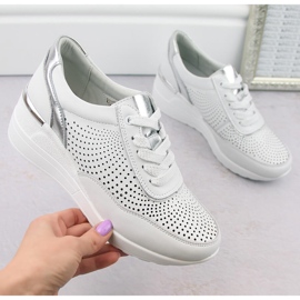 Bekväma damsportkilskor i läder, vita, S.Barski LR725 1